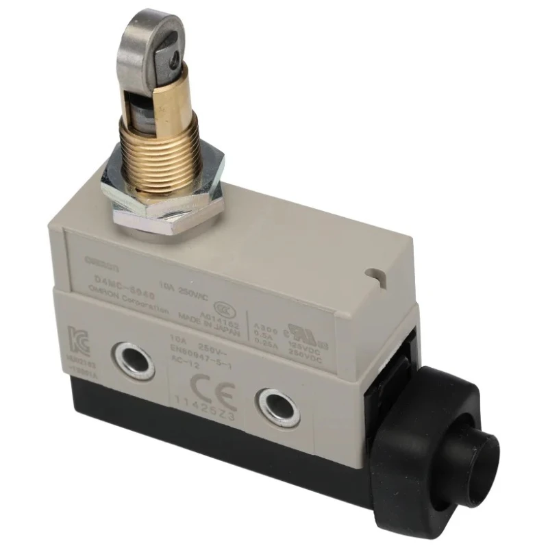 Omron Plunger Limit Switch, 1 NO/1 NC Contact, IP67 Metal Housing, 480V AC, 10A Switching Current D4MC-5040