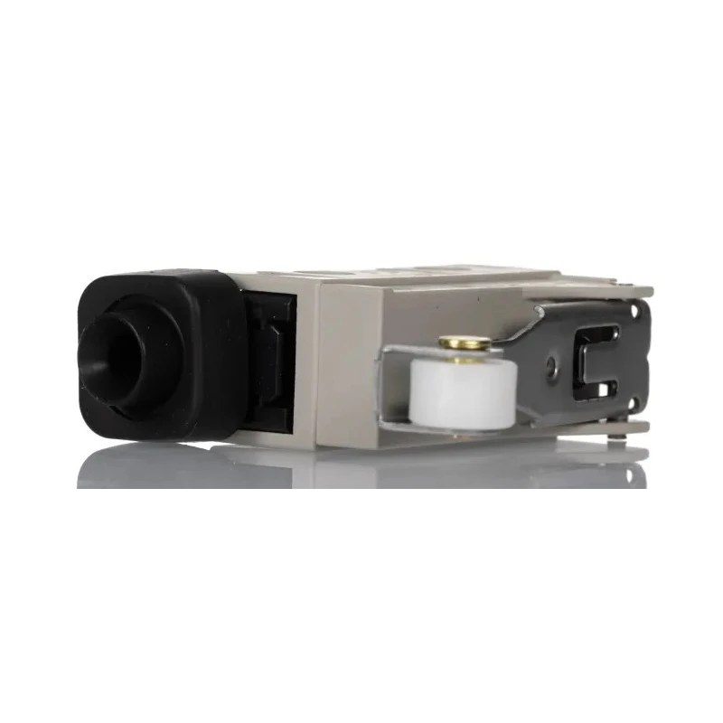 Omron Limit Switch Operating Head IP67 Roller Lever Screw Connection AC/DC Voltage High Durability D4MC
