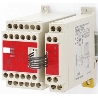 Omron Safety Relay, 100-240 V AC Coil Voltage, 5 Safety Contacts, 3PST Main Contact, 5A Contact Current G9SA