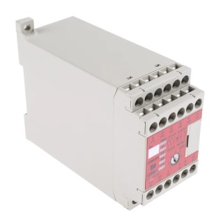 Omron Safety Relay 24V AC/DC 3 Safety Contacts 1 Auxiliary Contact Surface Mount G9SA