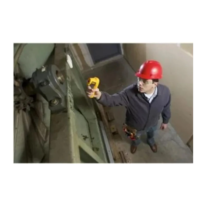 Fluke Infrared Thermometer, -30 °C Min, 650 °C Max, ±1 °C Accuracy, Adjustable Emissivity, AA Battery Power FLUKE-62 MAX +