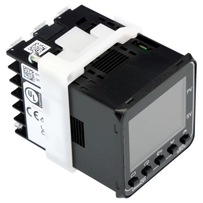 Omron Panel Mount PID Temperature Controller 2 Input, 3 Output Relay 240V AC E5CC