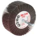3M Aluminium Oxide Flap Wheel 80 mm Diameter 30 mm Face Width P60 Grit Max 9500 RPM FC110075858