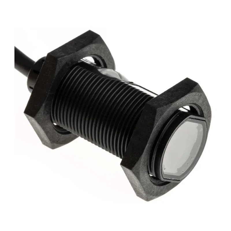 Omron Retroreflective Photoelectric Sensor, Barrel Sensor, 100 mm to 4 m Detection Range, PNP Output, IP69K E3FA-RP11 2M