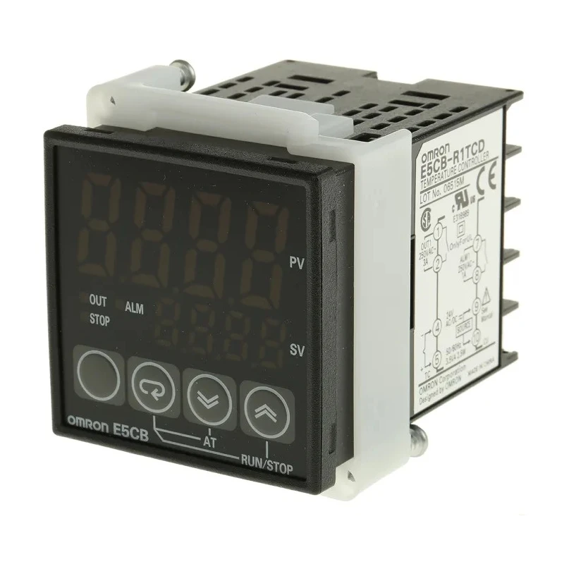 Omron Panel Mount PID Temperature Controller 1 Input 1 Output Relay 240V AC On-Off E5CB