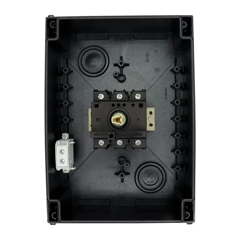 Eaton 3-Pole Surface Mount Isolator Switch IP65, 100A, 50 kW, Rotary Handle, P3-100 Series 