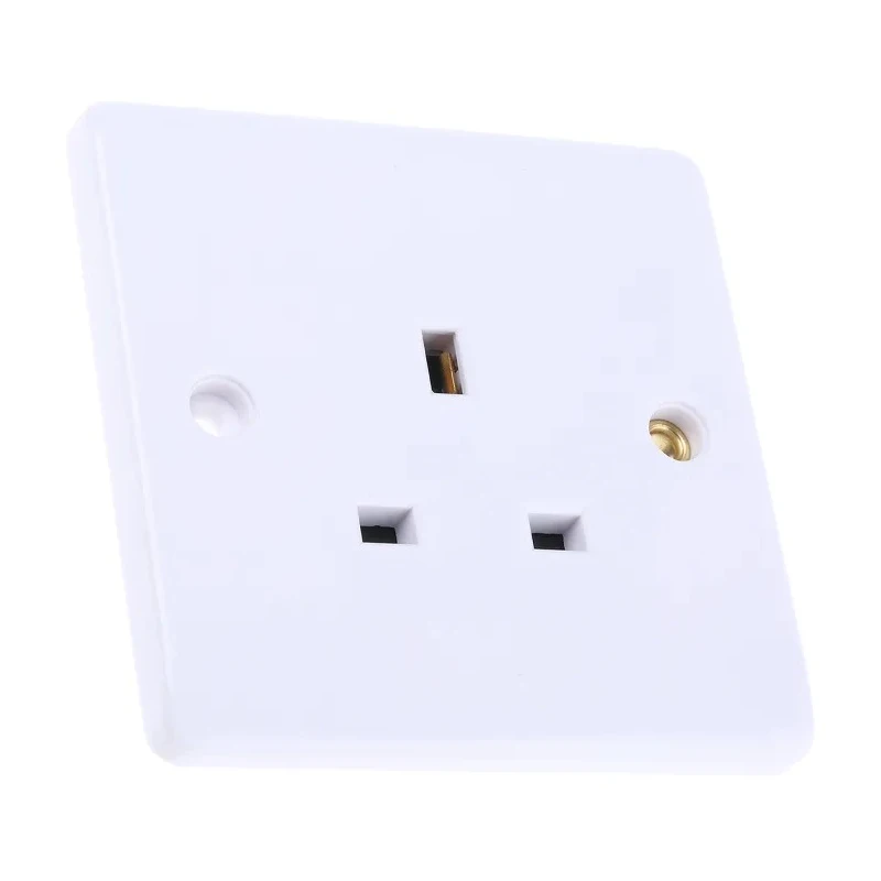 RS PRO 13A White 1 Gang Flush Mount Indoor Plug Socket Type G 230V Matt Finish 775-8062