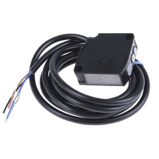 Omron Retroreflective Photoelectric Sensor, Block Sensor, 10 mm to 10 m Detection Range, Relay Output, IP64 E3JK-RR12 2M