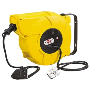 brennenstuhl Automatic Rewind Cable Reel 16m 1 Socket Type G British 240V IP20 1241003300