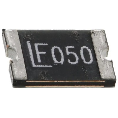 Littelfuse 0.5 A Resettable Fuse 15V DC Surface Mount Overcurrent Protection 1812L Series 1812L050PR
