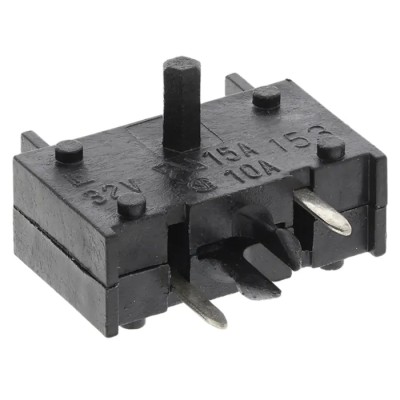 Littelfuse 15A PCB Mount Fuse Holder 32V dc 01530009Z