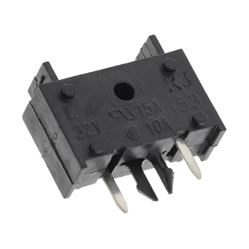 Littelfuse 15A PCB Mount Fuse Holder 32V dc 01530009Z