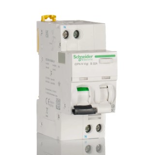 Schneider Electric Residual Current Circuit Breaker with Overload Protection 32A 1-Pole 30mA Trip iDPN Series A9D56632