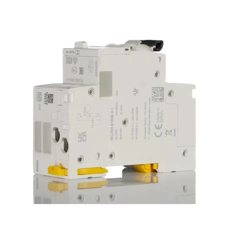 Schneider Electric Residual Current Circuit Breaker with Overload Protection 32A 1-Pole 30mA Trip iDPN Series A9D56632