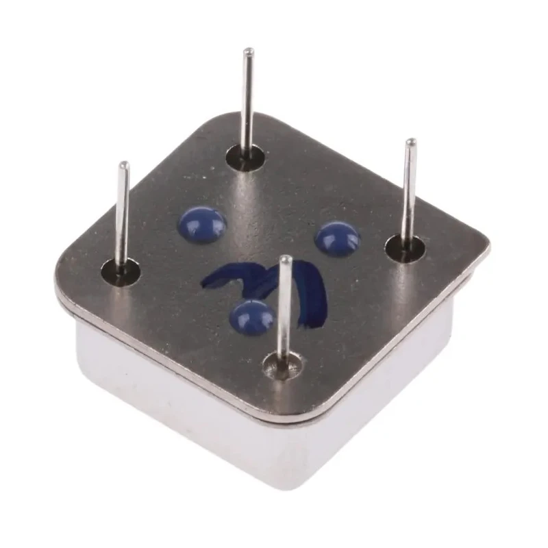 QANTEK 10MHz XO Oscillator ±50 ppm HCMOS 8-Pin PDIP QX8T50B10.00000B50TT