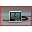 temperature-humidity-logger-with-lcd-8207