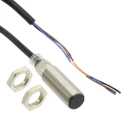 Omron Threaded Barrel Inductive Proximity Sensor M12, PNP Output, 24V DC, 4 mm Detection Range, 200mA E2B-M12KS04-WP-B1 5M