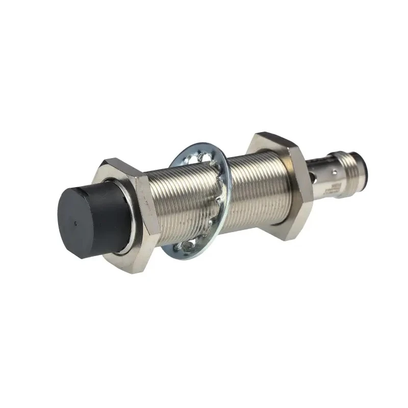 Omron Threaded Barrel Inductive Proximity Sensor, M18 PNP Output, 24 V DC Supply, 16 mm Detection Range E2B-M18LN16-M1-B2