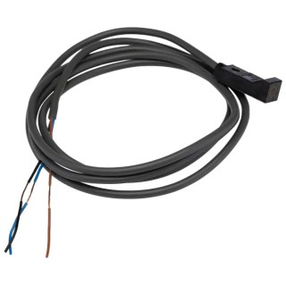 Omron Block Inductive Proximity Sensor PNP Output 24V DC 2.5 mm Detection Range IP67 E2S-Q25 1M