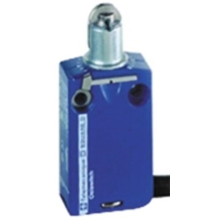 Telemecanique Sensors OsiSense XC Series Roller Plunger Limit Switch, 1 NO/1 NC, IP68/IP66/IP67, Zinc Alloy XCMD2102L3