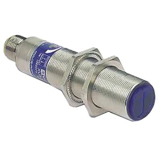 Telemecanique Sensors Diffuse Photoelectric Sensor Block, 400 mm Detection Range, Solid State Output, IP67 XU5M18MA230K