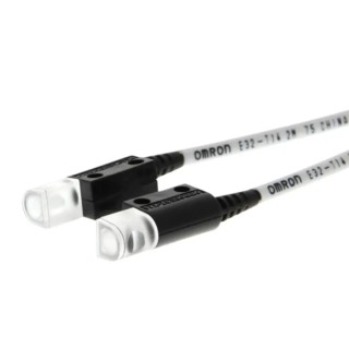 Omron Through Beam Photoelectric Sensor Barrel Style 4 m Detection Range PNP Output IP67 E32-T14 2M