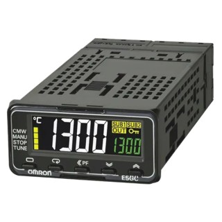 Omron Panel Mount PID Temperature Controller 3 Output Relay 24V AC On-Off E5GC