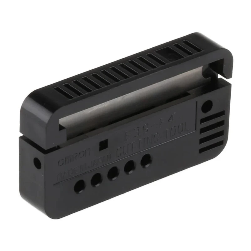 Omron Plastic Fibre Optic Sensor 900 mm Detection Range Nickel Plated Brass Housing IP67 Protection 