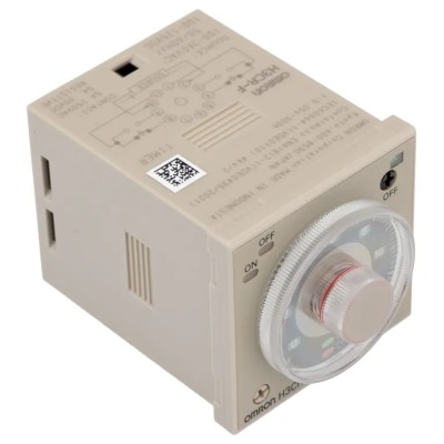 Omron DIN Rail, Panel Mount Timer Relay DPDT 2-Contact 125 V DC 100-240 V AC 0.05s to 300h H3CR