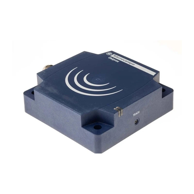 Telemecanique Sensors Block Inductive Proximity Sensor 1/2 in-20 UNF Thread Size 2-Wire 264 V AC 60 mm Maximum XS8D1A1MAU20