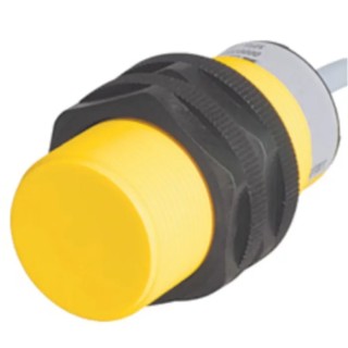 Turck Threaded Barrel Inductive Proximity Sensor M30, 10 mm Detection, 30 V DC, 200 mA PNP Output BI10-S30-AP6X 7M