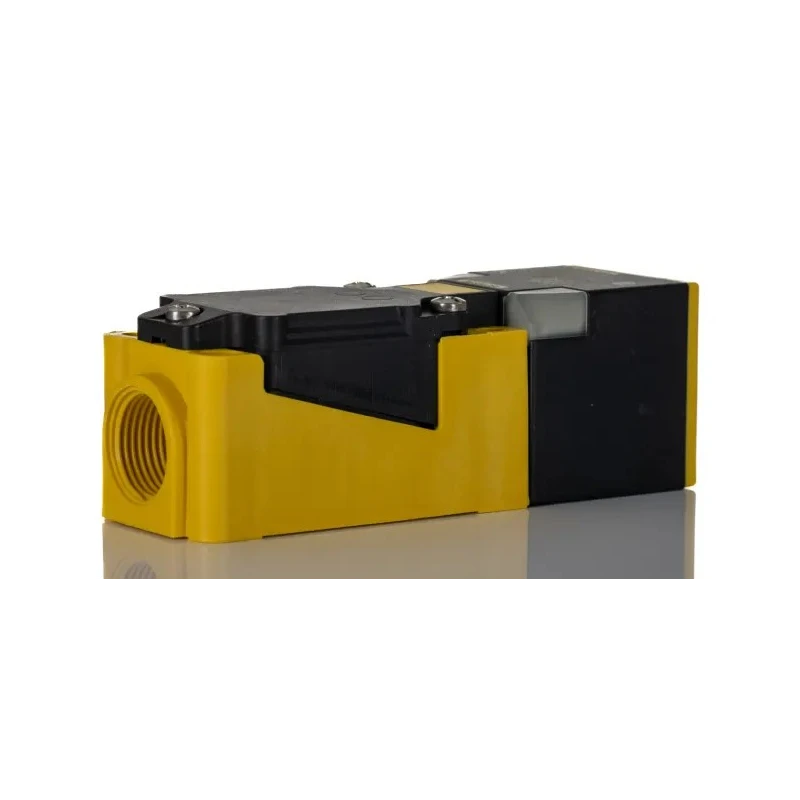 Turck Block Inductive Proximity Sensor 1/2-14 NPT in Thread, 2-Wire CP40, 250V AC/DC, 20 mm Detection, IP67 NI20-CP40-FZ3X2