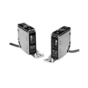Omron Diffuse Photoelectric Sensor Barrel Style 50 mm to 250 mm Detection Range PNP Output IP67 Rating E3S-LS20XB4