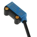 SICK Background Suppression Photoelectric Sensor Block Sensor 1 mm to 66 mm Detection Range PNP Output IP67 WTB2S-2P1360