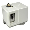 SMC Pressure Switch Adjustable 0.8 MPa to 1 Mpa, 1/4 in Port Size, Horizontal Threaded Mount IS3000-N02