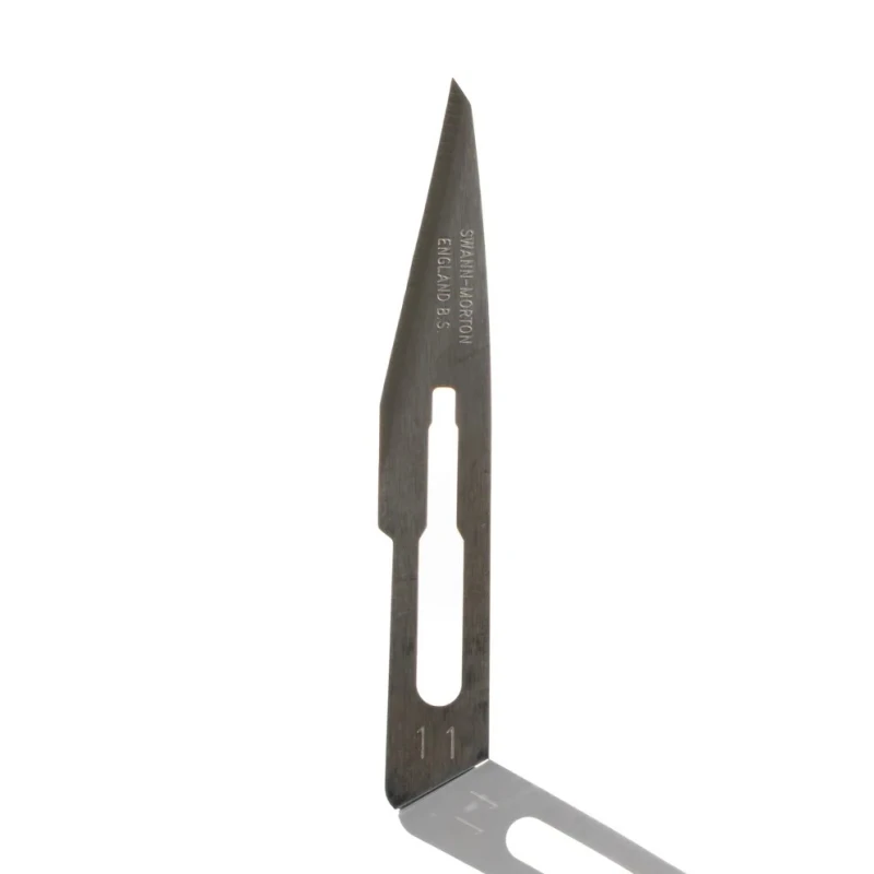 Swann-Morton Carbon Steel Elongated Triangular Scalpel Blade No.11, 100 Pieces 1103
