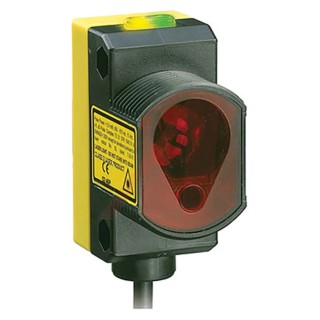 Banner Retroreflective Photoelectric Sensor, Barrel Sensor, 3.5 m Detection Range, NPN Output, IP67 QS18VN6LPQ8