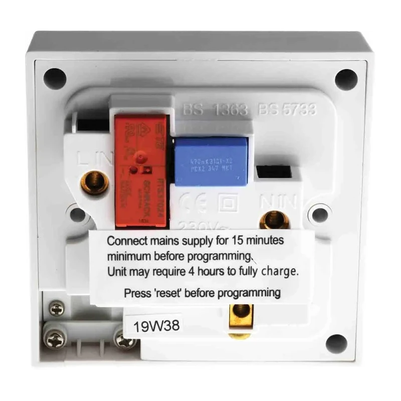 Timeguard Digital Time Switch Single Channel 230V AC 13A Resistive SPNO Contact FST77