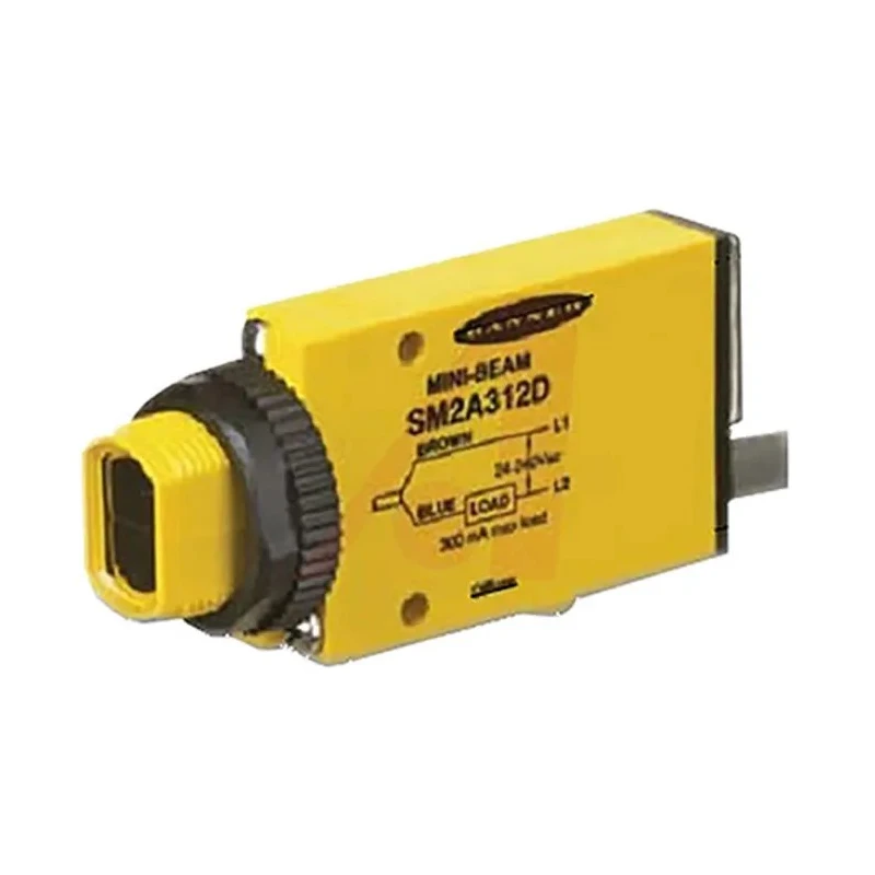 Banner Retroreflective Photoelectric Sensor, Block Style, 5 m Detection Range, NPN/PNP Output, IP67 Rated 