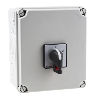 RS PRO 2-Pole Panel Isolator Switch IP65 Rated 40A, 37 kW, 690V AC, Panel Mount IP65