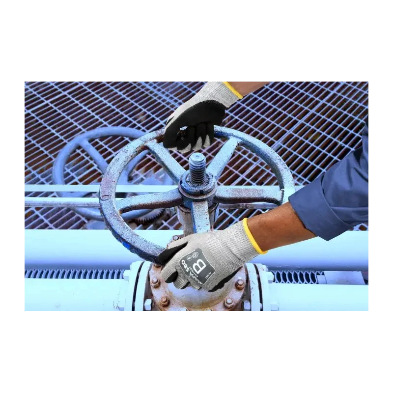 Mapa KRYTECH 580 Black HPPE Work Gloves Size 9 Nitrile Coating Cut and Oil Resistant 580