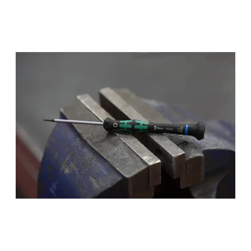 Wera Precision Screwdriver 1.5 mm Tip, 60 mm Chrome Plated Stainless Steel Blade, 157 mm Overall Length 05118066001