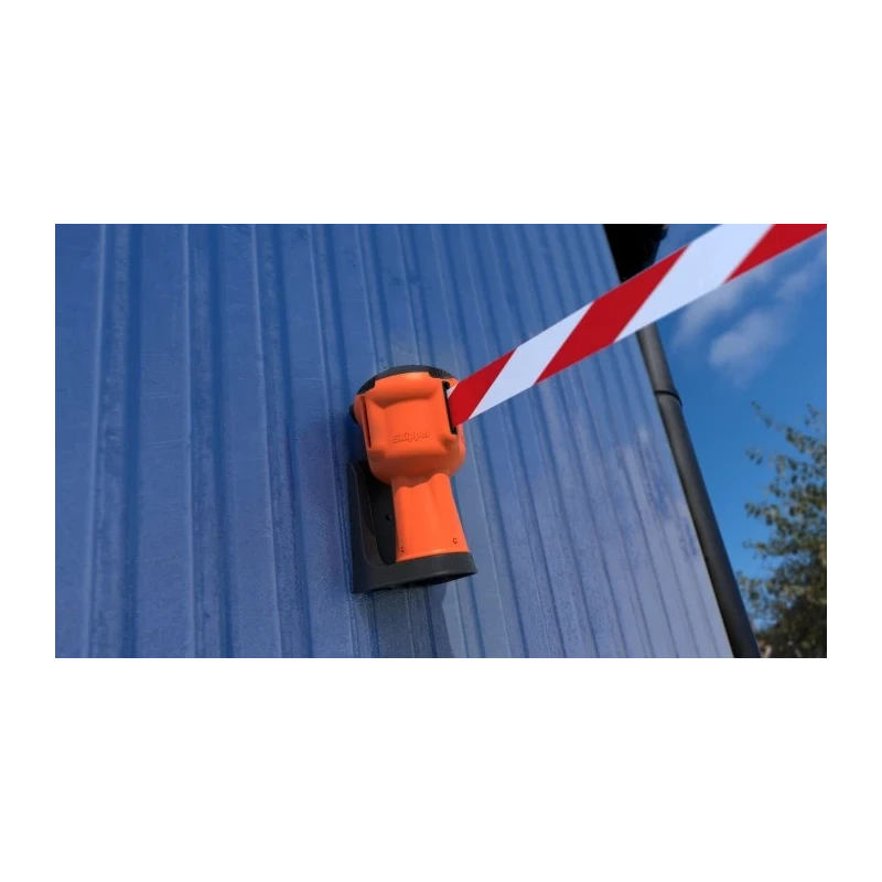 Skipper Black Wall Support Bracket Safety Barrier 124mm Length x 168mm Height W/Support01