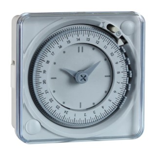 Legrand Analogue Time Switch 230V ac 0 499 83
