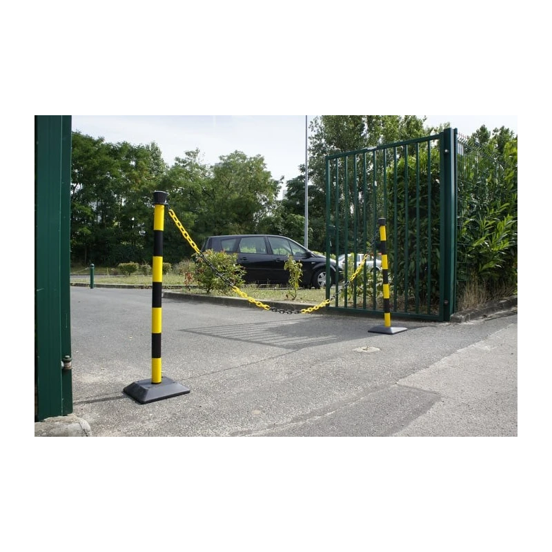 RS PRO Black and Yellow Polyvinyl Chloride Barrier Post 1m Height, 50mm Diameter 898-7194