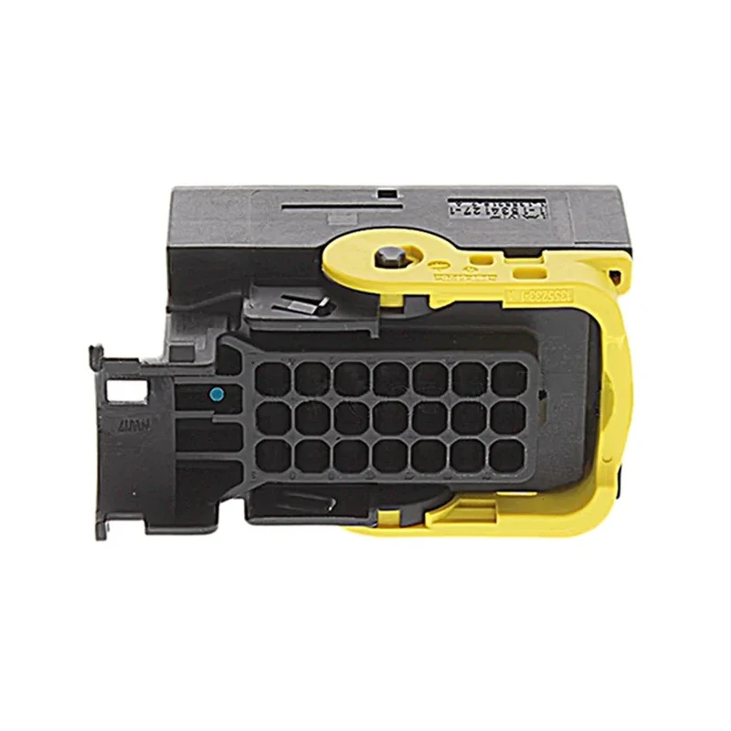 TE Connectivity LEAVYSEAL Automotive Connector Female Black 21 Way Crimp Termination 1-1534127-1