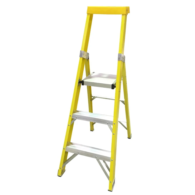 RS PRO Fibreglass 3 Steps Step Ladder 0.71m Platform Height 1.48m Open Length Model 914-3468