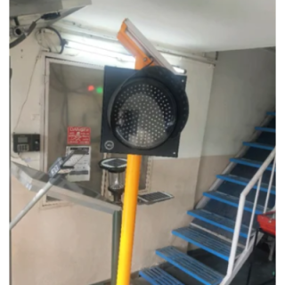 solar-signal-lights-8515