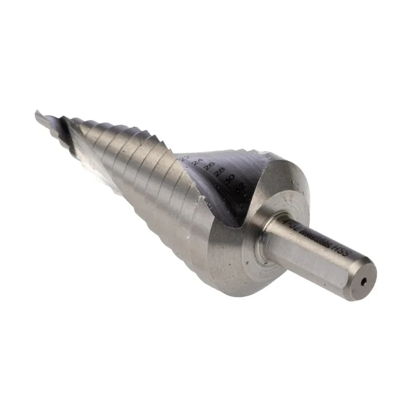 Makita High-Speed Steel (HSS) Step Drill Bit 4 to 32 mm Drill Diameter, Tri-Flat Shank 6mm D-40163