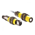 Banner Threaded Barrel Ultrasonic Proximity Sensor M18 300 mm 65mA 4 to 20 mA 30 V dc S18UIAQ